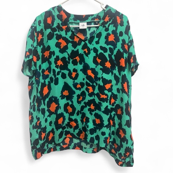 CABI #5023 Rita Animal Print Oversized Blouse Size XS (fits like a Large) - Picture 1 of 8